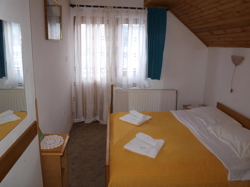 Guesthouse Ukus Durmitora Жабляк Экстерьер фото